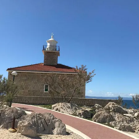 Makarska Apartment *